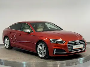 Audi S5 