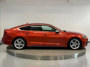 Audi S5 