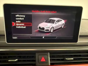 Audi S5 