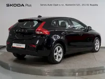 V40 