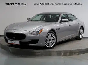 Maserati Quattroporte 