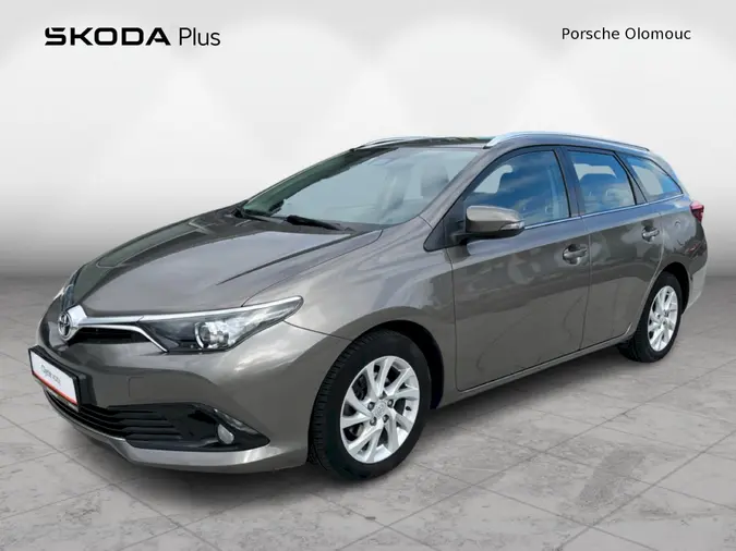 Auris 