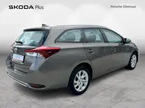 Auris 