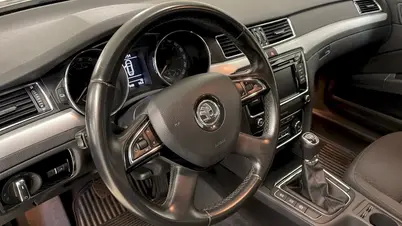 Škoda Superb Ambition Plus