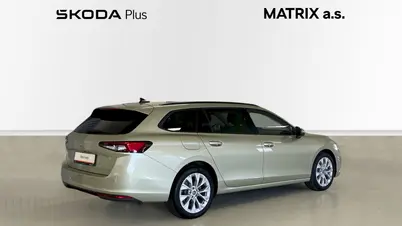Škoda Superb Selection