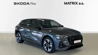 Audi E-tron 