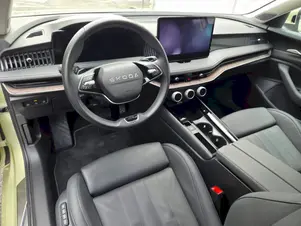 Škoda Superb L&K