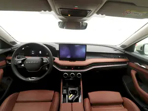 Škoda Superb L&K
