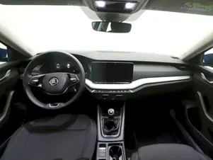 Škoda Octavia Essence