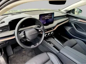 Škoda Superb L&K