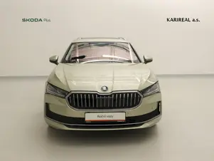 Škoda Superb L&K