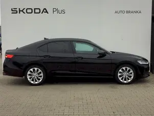 Škoda Superb Selection