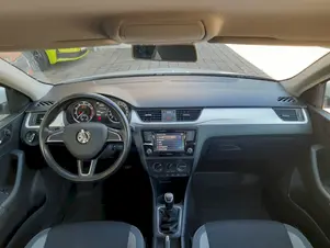 Škoda Rapid Ambition