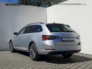 Škoda Superb Ambition Plus