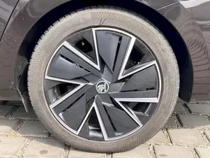 Škoda Superb L&K