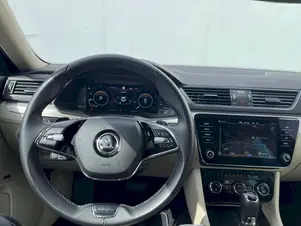 Škoda Superb L&K