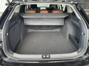 Škoda Superb L&K