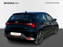 i20