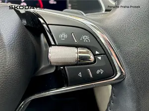 Škoda Superb L&K