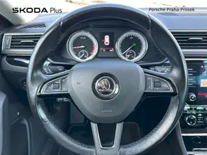 Škoda Superb L&K