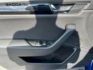 Škoda Superb L&K