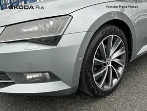 Škoda Superb L&K