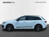 Q7