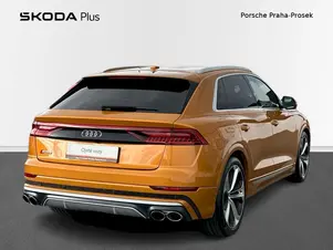 Audi SQ8 