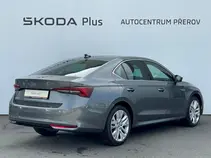 Octavia Top Selection