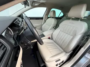 Škoda Superb L&K