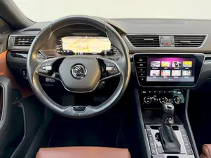 Škoda Superb L&K