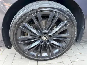 Škoda Superb L&K