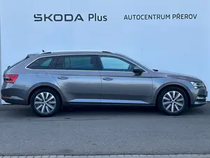 Škoda Superb Style