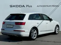 Q7