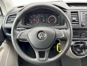 Volkswagen Transporter Kombi 