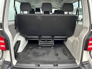 Volkswagen Transporter Kombi 