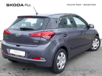 i20