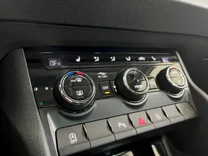 Škoda Karoq Selection