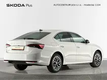 Octavia Top Selection