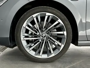 Škoda Superb L&K