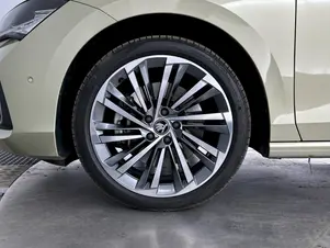 Škoda Superb L&K