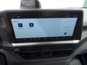 Volkswagen Transporter - skříňový vůz  