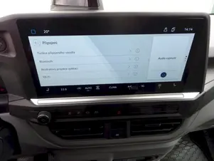 Volkswagen Transporter - skříňový vůz