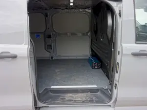 Volkswagen Transporter - skříňový vůz  
