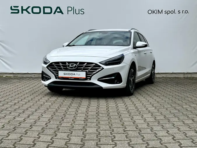 i30 