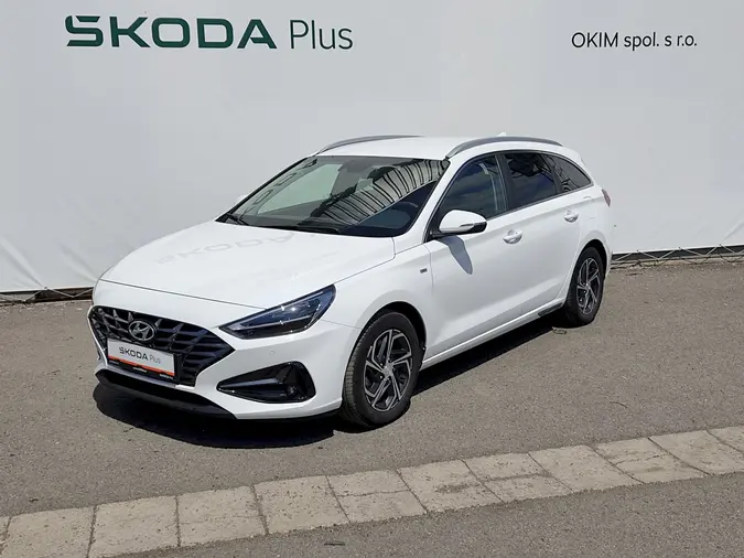i30