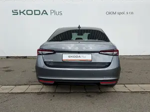 Škoda Superb Selection
