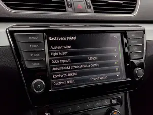 Škoda Superb Bussines