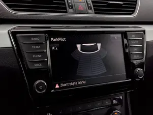 Škoda Superb Bussines