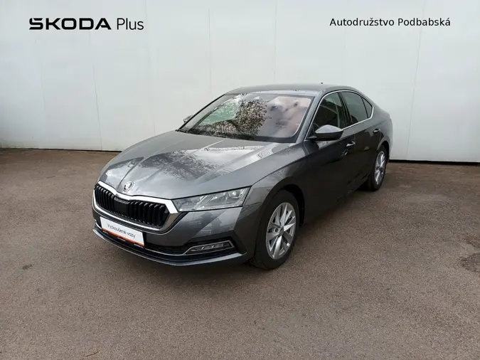 Octavia Style Plus
